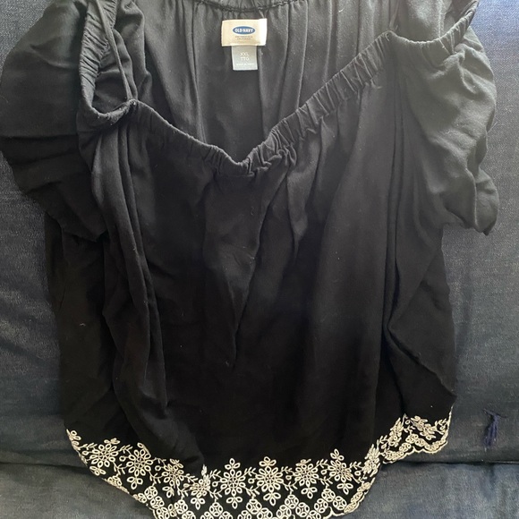 Off Shoulder Blouse - Picture 1 of 3
